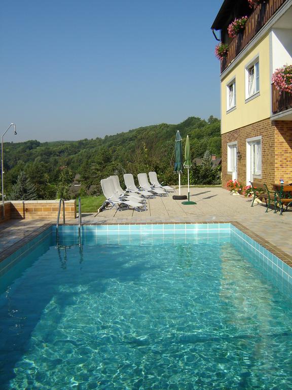 Pension Rudi - Weingut Kellner Hotel Pulkau Bagian luar foto