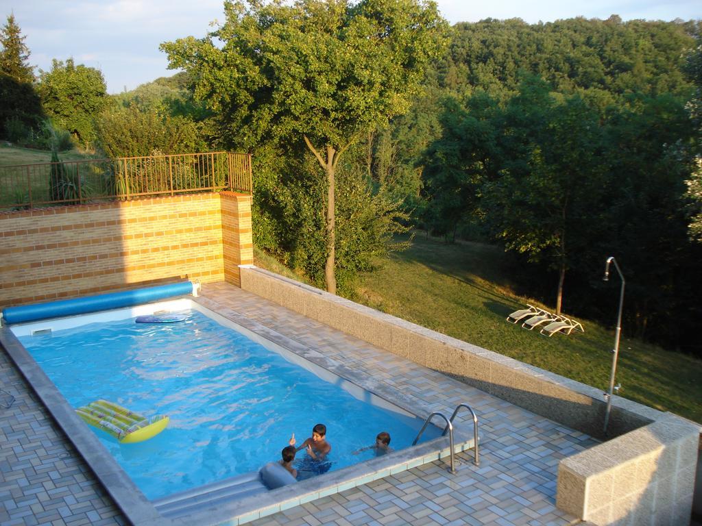 Pension Rudi - Weingut Kellner Hotel Pulkau Bagian luar foto